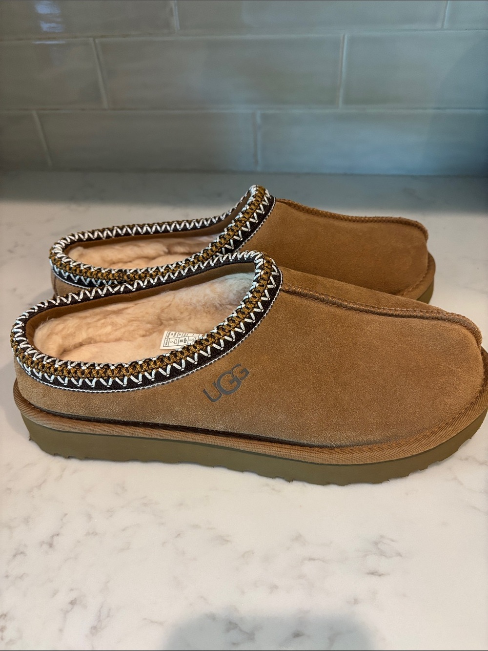 UGG Tasman Mule Slippers in Chestnut